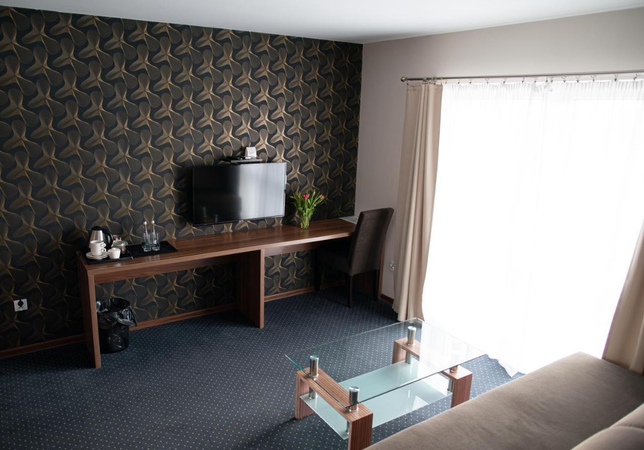 Babilon Krzeszow Aparthotel Krzeszow  Buitenkant foto
