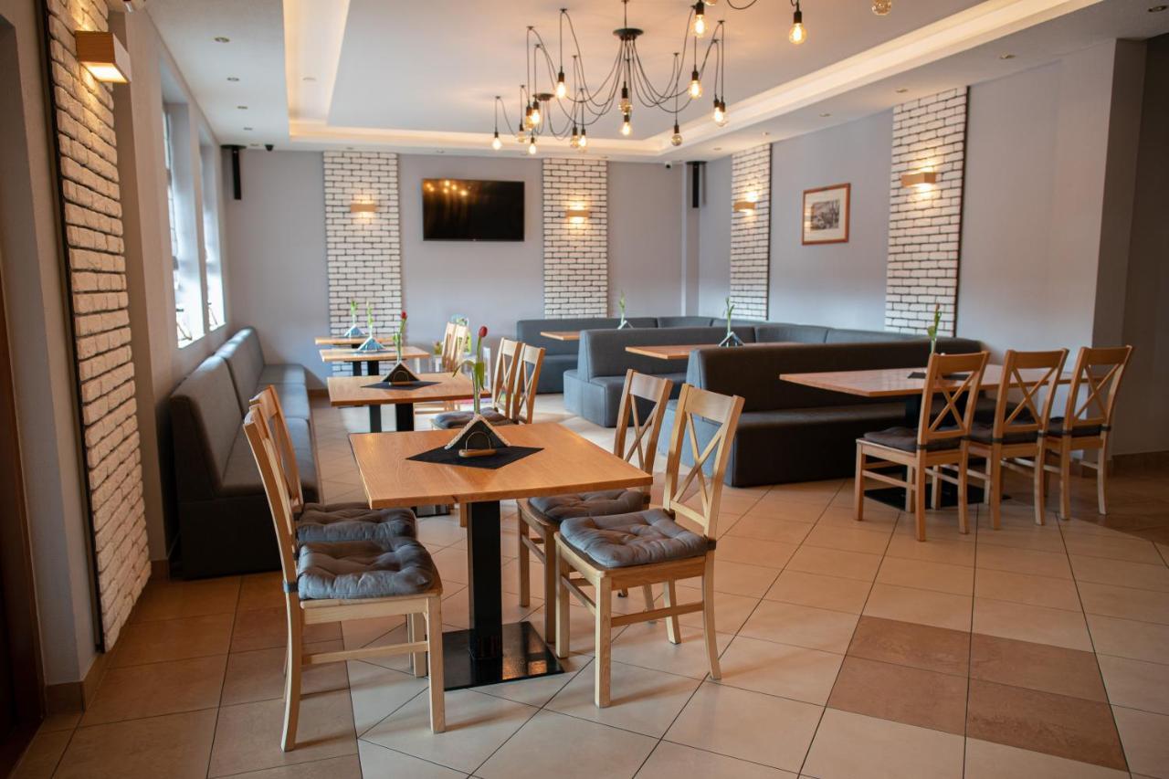 Babilon Krzeszow Aparthotel Krzeszow  Buitenkant foto
