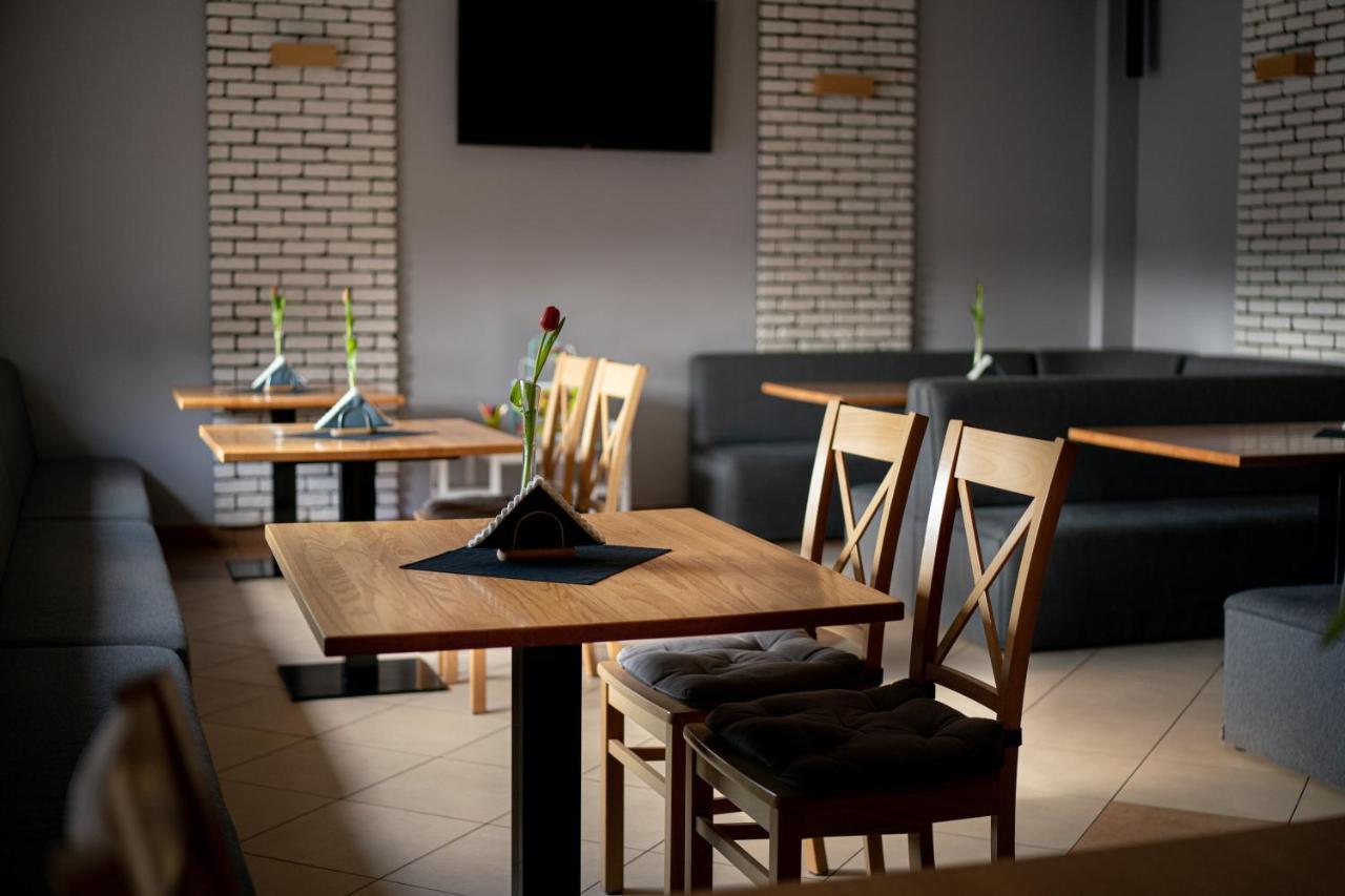 Babilon Krzeszow Aparthotel Krzeszow  Buitenkant foto